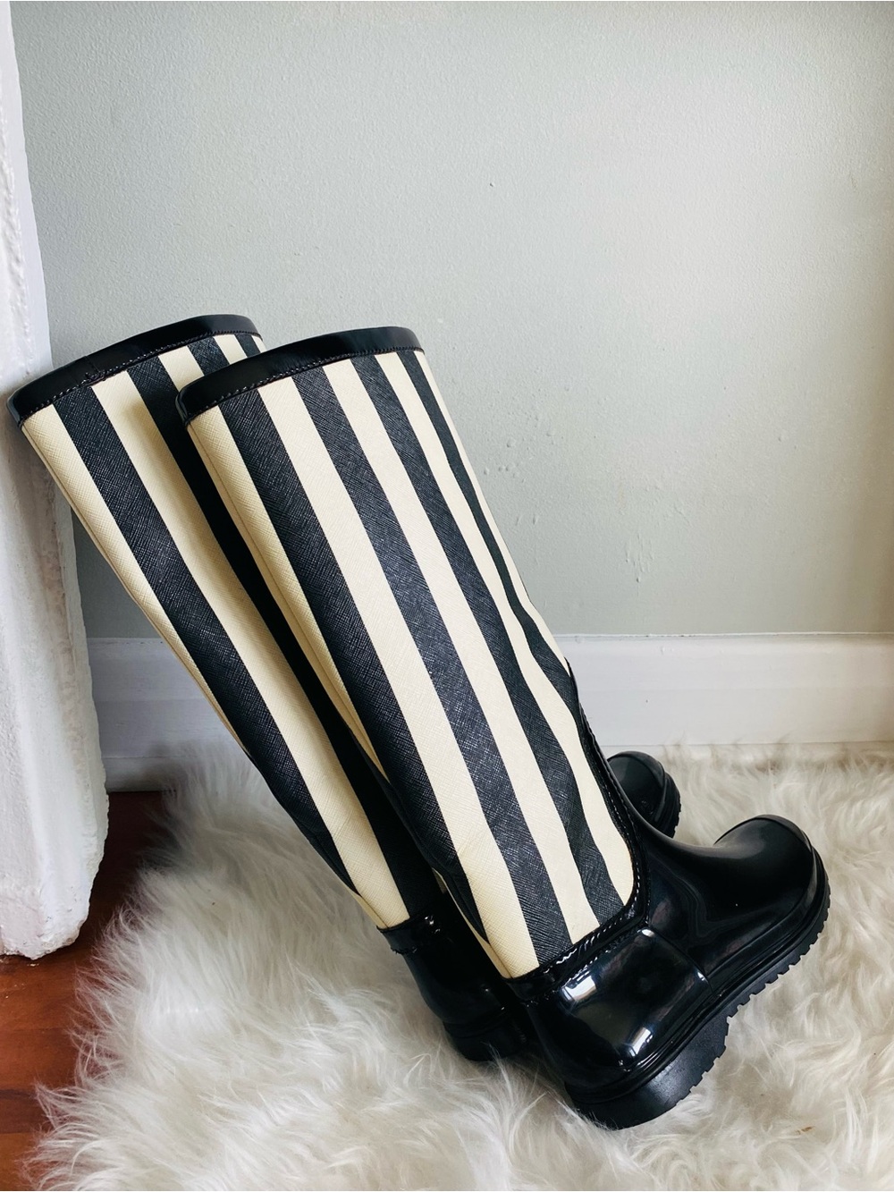 Dolce & Gabbana Wellington Knee High Black & Off White Striped Rain Boots - Picture 14 of 17